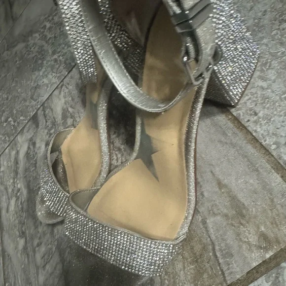 Dazzling Silver Rhinestone Heels - Picture 3 of 8